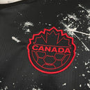 Camiseta hombre selección Canadá temporada 2026 2027 segunda equipación negra detalles rojos calidad 1.1 premium Mundial 2026 Tienda Hincha Futbolero. Canadá 2026, Camiseta Canadá 2027, Canada Soccer Jersey, Ropa Canadá fútbol, Camiseta Canadá negra, Calidad 1.1 Canadá, Mundial 2026, Tienda Hincha Futbolero, Canada Away Jersey 26/27 black.