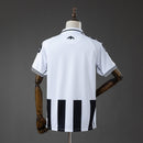 Tienda Hincha Futbolero, CD Castellón 25/26, Camiseta CD Castellón Retro, Castellón blanca y negra, Orelluts, Albinegros, Comprar camiseta CD Castellón, Ropa oficial CD Castellón, Camisetas fútbol históricas, Fútbol español, Castalia, Camiseta retro 2025, Tienda fútbol online.