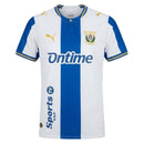 Camiseta CD Leganés Primera Equipación 26/27 Hombre - CD Leganes, Leganes, Pepineros, Butarque, Madrid, La Liga, Spanish Football, Camiseta Oficial, Primera Equipacion, Home Kit, Hombre, Men, Camiseta de Hombre, Blanco, White, Azul, Blue, Blanquiazul, 2026, 2027, Tienda Hincha Futbolero, Futbol Espanol