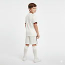 Chelsea infantil, Conjunto niño Chelsea, Camiseta blanca Chelsea, Kit fútbol niños 2026, Ropa oficial Chelsea junior, Regalo niño Chelsea, Conjunto visitante blanco, Jersey Chelsea 25/26 kids, Equipación infantil barata, Tienda Hincha Futbolero.