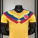 Camiseta hombre entrenamiento Selección Colombia temporada 2026 2027 oficial versión jugador fútbol técnica transpirable mundial tricolor.