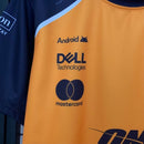 Camiseta hombre McLaren F1 Team temporada 2025 color naranja papaya logotipos patrocinadores oficiales calidad 1.1 premium. McLaren 2025, Camiseta McLaren naranja, Ropa Fórmula 1, Lando Norris 2025, Camiseta Piastri, Calidad 1.1 F1, Papaya Orange, Tienda Hincha Futbolero, McLaren Orange Tee 2025.