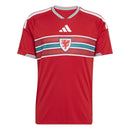 Camiseta hombre Selección Gales temporada 2026 2027 primera equipación oficial color roja fútbol técnica transpirable Dragons celta.