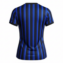 Camiseta mujer Inter de Milán temporada 2025 2026 primera equipación nerazzurra listras azules y negras escudo bordado calidad 1.1 oficial, Inter de Milán 2025, Camiseta Inter mujer, Inter Milan 2026, Camiseta nerazzurra, Camiseta barata Inter, Calidad 1.1 Inter, Serie A 2026, Tienda Hincha Futbolero, Bloke Core Mujer.