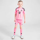 Conjunto infantil primera equipación Inter Miami CF camiseta y pantalón rosa temporada 2025 2026 calidad 1.1 oficial, Inter Miami infantil 2025, Conjunto niño Miami rosa, Ropa Inter Miami niños Messi, Equipación Miami junior 25/26, Calidad 1.1 infantil, Tienda Hincha Futbolero, Regalo niño Inter Miami fútbol, Camiseta rosa Miami niño, Inter Miami Kids Home Kit.
