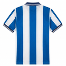 Camiseta Deportivo de La Coruña Primera Equipación 1999/00 Retro oficial blanca y azul  - Deportivo de La Coruña, Deportivo, Dépor, SuperDépor, Riazor, Liga Española, La Liga, Spanish Football, Adidas, Djalminha, Mauro Silva, Roy Makaay, Fran, 1999, 2000, Retro, Vintage, Camiseta Clásica, Primera Equipación, Home Kit, Blanquiazul, Rayas, Blue and White, Feiraco, Hombre, Men, Camiseta de Hombre, Tienda Hincha Futbolero, Fútbol Español