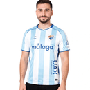 Camiseta hombre Málaga CF primera equipación temporada 2025 2026 blanquiazul calidad 1.1 oficial, Málaga 2026, Camiseta Málaga 25/26, Málaga Home Kit, Camiseta blanquiazul Málaga, Ropa barata Málaga CF, Calidad 1.1 Boquerón, Tienda Hincha Futbolero, La Rosaleda, Bloke Core España, Camisetas de fútbol 2026.