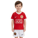 Conjunto infantil retro Manchester United 2006 2007 primera equipación roja y pantalón blanco calidad 1.1 premium época Cristiano Ronaldo oficial,Manchester United infantil retro, Conjunto niño United 2007 rojo, Ropa Manchester United niños retro, Equipación United junior 06/07, Calidad 1.1 infantil, Tienda Hincha Futbolero, Regalo niño Manchester United fútbol, Camiseta roja United niño retro, United Kids Retro 2006.