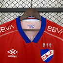 Camiseta hombre Club Nacional de Football Uruguay temporada 2026 2027 segunda equipación roja escudo bordado calidad 1.1 oficial, Nacional 2026, Camiseta Nacional roja, Nacional de Uruguay 2027, El Bolso, Camiseta barata Nacional, Calidad 1.1 Nacional, Uruguay 2026, Tienda Hincha Futbolero, Nacional Away Jersey.