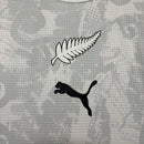 Nueva Zelanda 2026, Entrenamiento Nueva Zelanda, New Zealand Training, Ropa fútbol blanca y gris, Calidad 1.1 Pro, Nueva colección 2026, Regalo fútbol hombre, Tienda Hincha Futbolero, All Whites 26/27.