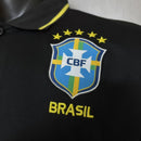 Camiseta tipo polo de la selección de Brasil x Jordan 2026 2027 edición especial Jumpman para hombre negra de colección oficial casual Tienda Hincha Futbolero, Camiseta Brasil Jordan 2026, Polo Selección de Brasil negro, Jersey Brasil edición especial 2027, Camiseta de Brasil original hombre, Comprar polo de colección de Brasil, Calidad premium Brasil Jordan, Camiseta fútbol baloncesto Jumpman, Ropa urbana blockecore, Jersey de colección canarinha.