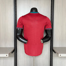 Camiseta hombre selección Portugal versión jugador primera equipación roja temporada 2026 2027 calidad 1.1 oficial, Portugal 2026, Camiseta Portugal versión jugador, Camiseta Portugal authentic, Camiseta Cristiano 2026, Equipación Portugal barata, Calidad 1.1 Portugal, Tienda Hincha Futbolero, Copa del Mundo 2026, Bloke Core 2026, Camiseta Portugal slim fit, Jersey Portugal 26/27.