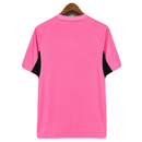 Camiseta de la selección de Portugal 2026 2027 rosa para hombre jersey oficial luso de colección premium urbana Tienda Hincha Futbolero, Camiseta Portugal 2026, Jersey Portugal rosa hombre, Camiseta alternativa de Portugal 2027, Camiseta de Portugal original hombre, Comprar camiseta rosa de Portugal, Calidad premium Portugal rosa, Camiseta fútbol europea, Ropa urbana blockecore, Jersey de colección lusa.