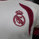 Camiseta Real Madrid Entrenamiento 26/27 Versión Jugador Blanca - TIENDA HINCHA FUTBOLERO