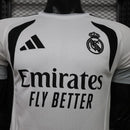 Camiseta Real Madrid Entrenamiento 26/27 Versión Jugador Blanca - TIENDA HINCHA FUTBOLERO