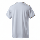 Camiseta hombre Real Madrid retro temporada 2019 2020 primera equipación oficial color blanco y dorado fútbol técnica vintage coleccionista.