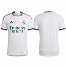 Camiseta Real Madrid primera equipación 2026 2027 versión jugador hombre blanca escudo termosellado jersey fútbol profesional authentic 26/27 vista frontal.