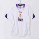 Camiseta oficial del Real Madrid primera equipación temporada 1997 1998 blanca retro para hombre de Tienda Hincha Futbolero, diseño histórico de la Séptima, Camiseta Real Madrid retro, Real Madrid 97/98, Ropa Real Madrid vintage, Comprar camiseta Madrid blanca, Los Blancos, Champions League, Camisetas fútbol retro, Retro Real Madrid 1998, Historia Real Madrid, Colección Madrid, La Liga.