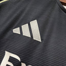 Camiseta oficial del Real Madrid segunda equipación temporada 2025 2026 para hombre de Tienda Hincha Futbolero, Camiseta Real Madrid 2025, Segunda equipación Real Madrid, Camiseta visitante Real Madrid hombre, Ropa oficial Real Madrid, Comprar jersey Real Madrid, Calidad premium Real Madrid, Ropa de fútbol, Jersey oficial Real Madrid LaLiga, Real Madrid 2026 oficial.