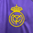 Camiseta retro hombre Real Madrid segunda equipación púrpura temporada 1984 1985 calidad 1.1 oficial, Real Madrid Retro, Camiseta Real Madrid 1984, Camiseta morada Real Madrid, Camiseta Real Madrid barata, Calidad 1.1 Merengue, Tienda Hincha Futbolero, La Liga 80s, Bloke Core Madrid, Quinta del Buitre, Regalo fútbol vintage, Jersey Real Madrid 84/85.