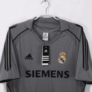Camiseta Real Madrid III 2005/06 Hombre (RETRO) - TIENDA HINCHA FUTBOLERO