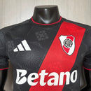 Camiseta River Plate Edición Especial 26/27 Versión Jugador Negra - TIENDA HINCHA FUTBOLERO