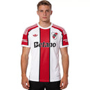 Camiseta River Plate Primera Equipación 26/227 Hombre - TIENDA HINCHA FUTBOLERO, River Plate, Millonario, 26/27, Primera Equipación, Manto Sagrado, Camiseta oficial, Núñez, Monumental, Fútbol Argentino, Tienda Hincha Futbolero, Exclusivo