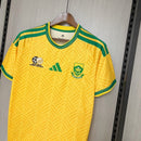 Camiseta hombre selección Sudáfrica temporada 2026 2027 primera equipación amarilla detalles en verde calidad 1.1 premium, Sudáfrica 2026, Camiseta Sudáfrica amarilla, Bafana Bafana, Sudáfrica 2027, Camiseta titular Sudáfrica, Calidad 1.1 Sudáfrica, Copa del Mundo 2026, Tienda Hincha Futbolero, South Africa Home Jersey.