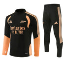 Chándal Arsenal 26/27 Sudadera y Pantalón Negro - TIENDA HINCHA FUTBOLERO