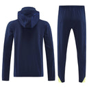 Chándal hombre Boca Juniors temporada 2025 2026 oficial azul marino chaqueta cortaviento y pantalón fútbol técnica transpirable Xeneize Bombonera.