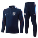 Selección Inglesa, England, Tres Leones, Three Lions, Chándal, Tracksuit, Sudadera, Pantalón Largo, Azul Marino, Navy Blue, Inglaterra 2026/2027, Tienda Hincha Futbolero, Ropa Térmica, Fútbol Internacional