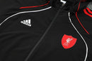 Chándal hombre Liverpool FC temporada 2025 2026 chaqueta cortaviento y pantalón negro entrenamiento calidad 1.1 premium oficial reds. Liverpool 2025, Chándal Liverpool negro, Cortaviento Liverpool, Ropa Reds barata, Entrenamiento Liverpool 25/26, Calidad 1.1 Liverpool, Premier League Gear, Tienda Hincha Futbolero, Liverpool Black Tracksuit.