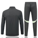Chándal Real Madrid 25/26 Chaqueta Cortavientos y Pantalón - TIENDA HINCHA FUTBOLERO