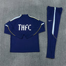 Chándal Tottenham 26/27 Sudadera y Pantalón - Tottenham Hotspur, Tottenham, Spurs, North London, Premier League, Champions League, English Football, Chandal, Tracksuit, Sudadera, Sweatshirt, Pantalon, Azul Marino, Navy Blue, Hombre, Men, Ropa de Hombre, 2026, 2027, Tienda Hincha Futbolero, Futbol Mundial