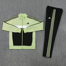 Conjunto chándal y pantalón hombre Adidas chaqueta verde y pantalón negro diseño tres rayas calidad 1.1 oficial, Chándal Adidas, Conjunto Adidas verde negro, Adidas hombre, Ropa deportiva barata, Chándal calidad 1.1, Adidas Tracksuit, Moda urbana hombre, Tienda Hincha Futbolero, Conjunto verde deportivo.