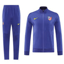 Atlético de Madrid 2026, Chándal Atleti morado, Ropa oficial Atlético de Madrid, Conjunto Atlético 25/26, Tracksuit Atleti oficial, Regalo fútbol Atlético, Chándal morado colchonero, Equipación Metropolitano 2026, Atleti lifestyle kit, Comprar chándal Atlético barato.