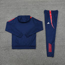 CHÁNDAL Y PANTALÓN DEL MANCHESTER UNITED 24/25 HOMBRE - TIENDA HINCHA FUTBOLERO