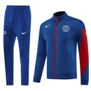Chándal oficial del Paris Saint-Germain (PSG) temporada 2025 2026 conjunto chaqueta y pantalón azul para hombre de Tienda Hincha Futbolero, Chándal PSG, PSG 2025/26, Ropa entrenamiento PSG, Conjunto PSG hombre, Comprar chándal PSG oficial, PSG azul, Calidad premium París, Ligue 1 chándal, PSG 2026.