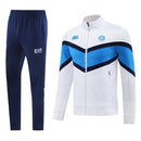 Chándal hombre SSC Napoli temporada 2025 2026 conjunto sudadera blanca y pantalón azul marino calidad 1.1 premium oficial.