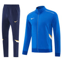 Nike 2026, Chándal Nike azul y marino, Conjunto Nike hombre, Sudadera Nike azul, Pantalón Nike marino, Ropa Nike barata, Calidad 1.1 Nike, Regalo deporte hombre, Tienda Hincha Futbolero, Nike Sportswear.