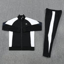 Conjunto chándal y pantalón hombre Nike Air color negro y blanco diseño clásico deportivo calidad 1.1 oficial, Chándal Nike Air, Conjunto Nike negro blanco, Nike Air hombre, Ropa deportiva barata, Chándal calidad 1.1, Nike Air Tracksuit, Moda urbana hombre, Tienda Hincha Futbolero, Bicolor deportivo.