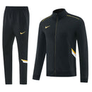 Nike 2026, Chándal Nike negro, Conjunto Nike hombre, Sudadera Nike negra, Pantalón Nike negro, Ropa Nike barata, Calidad 1.1 Nike, Regalo deporte hombre, Tienda Hincha Futbolero, Nike Streetwear.