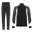 Conjunto chándal y pantalón hombre Nike Air color negro diseño urbano deportivo logotipos premium calidad 1.1 oficial, Chándal Nike Air, Conjunto Nike hombre, Nike Air negro, Ropa deportiva barata, Chándal calidad 1.1, Nike Air Tracksuit, Moda urbana hombre, Tienda Hincha Futbolero, Conjunto deportivo negro.