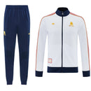 Chándal hombre AS Roma temporada 2025 2026 conjunto sudadera blanca y pantalón azul marino calidad 1.1 premium oficial.