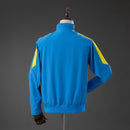 Chaqueta retro Barcelona 2015 2016 hombre azul de paseo y entrenamiento calidad 1.1 premium Tienda Hincha Futbolero Barça Track Jacket Vintage Messi, Chaqueta retro Barcelona, Chaqueta Barça azul, Chaqueta Barcelona 2015, Campera clásica Barcelona 2016, Comprar chaqueta antigua Barça, Calidad 1.1 premium retro, Barcelona Messi chaqueta, Ropa casual fútbol, Chaqueta himno Barcelona histórica