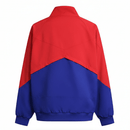 Barcelona 2026, Cortaviento Barça oficial, Chaqueta Barcelona 25/26, Ropa oficial FC Barcelona, Windbreaker fútbol hombre, Regalo fútbol hombre Barça, Chaqueta azul y roja, Cortaviento sin capucha, Barcelona lifestyle kit, Comprar cortaviento barato, Tienda Hincha Futbolero.