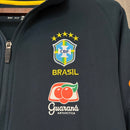 Sudadera hombre selección Brasil temporada 2022 azul marino entrenamiento calidad 1.1 premium oficial joga bonito cbf. Brasil 2022, Sudadera Brasil azul marino, Ropa Brasil barata, Entrenamiento Brasil 2022, Calidad 1.1 Brasil, World Cup Gear, Tienda Hincha Futbolero, Brazil Navy Training.