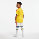 Conjunto infantil selección Colombia 2026 2027 primera equipación amarilla y pantalón blanco calidad 1.1 oficial edición Copa del Mundo, Colombia infantil 2026, Conjunto niño Colombia amarillo, Ropa selección Colombia niños 2026, Equipación Colombia junior 26/27, Calidad 1.1 infantil blanca, Tienda Hincha Futbolero, Regalo niño fútbol Colombia, Camiseta amarilla Colombia niño, Colombia Kids 2026 Home.