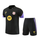 Conjunto Barcelona Entrenamiento 26/27 Camiseta y Pantalón Negro - TIENDA HINCHA FUTBOLERO