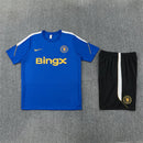 Conjunto entrenamiento Chelsea FC 26/27 camiseta azul y pantalón negro - Chelsea, Chelsea FC, Blues, Chelsea 26/27, Conjunto Chelsea, Entrenamiento Chelsea, Premier League, Tienda Hincha Futbolero, Fútbol, Moda Futbolera, Ropa Chelsea, Camiseta Chelsea
